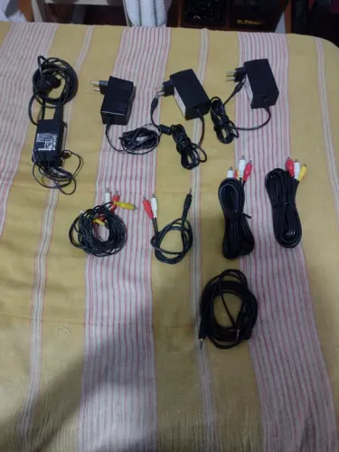 Fontes 12v, cabos av, cabos p2