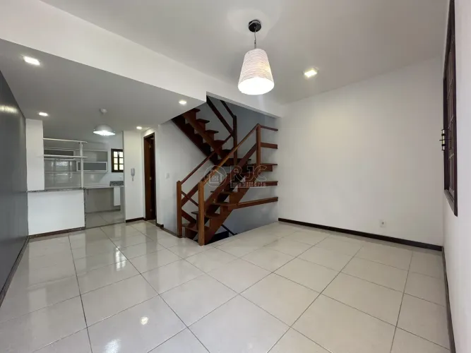 Imóvel para venda tem 134 metros quadrados com 2 quartos em Ermitage - Teresópolis - RJ