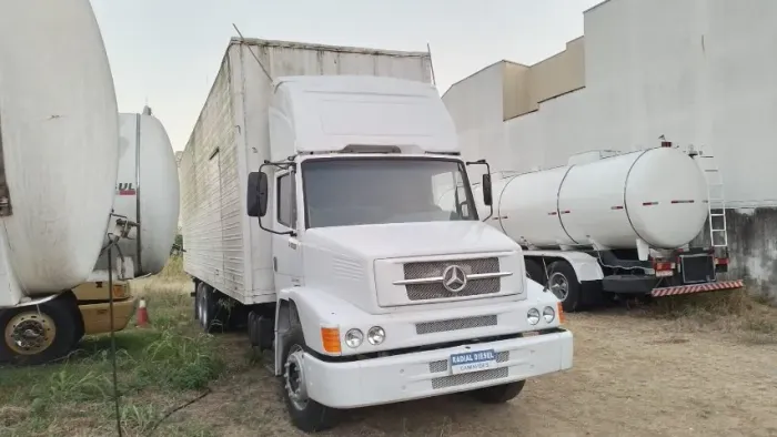 1620 Truck Baú