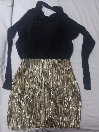 Vestido decote V blusa transparente