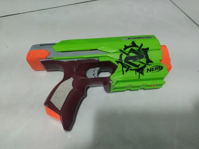 Nerf Sidestrike 