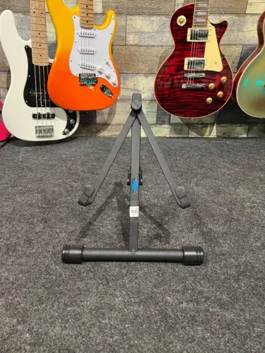 Suporte de Chão para Percussão (Pandeiro, Meia Lua, Tamborim) 