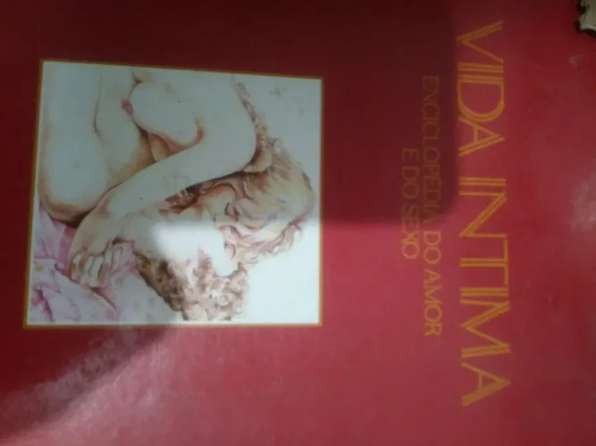 Fasciculos Vida Íntima com capa dura