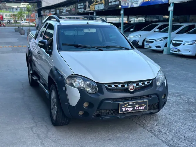 Fiat Strada Adventure 1.8/ 1.8 Locker Flex CE 2014