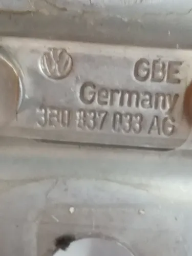 Batente Dianteiro Esquerdo Volkswagen Polo 2014 
