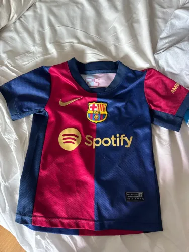 Camisa infantil kids Barcelona Real Madrid Brasil Chelsea - tamanho 16 - 2 a 4 anos