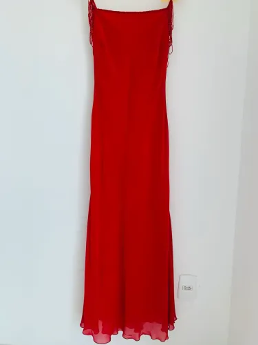 Vestidos de Festas - Valores 90,00 a 50,00 reais 