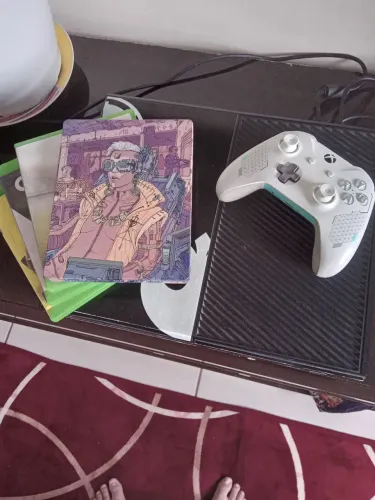 Xbox one Fat c/3 Jogos