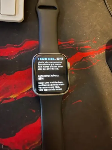 Apple Watch Series 4 44mm GPS Silver - Bateria 85% - Acompanha pulseira da imagem