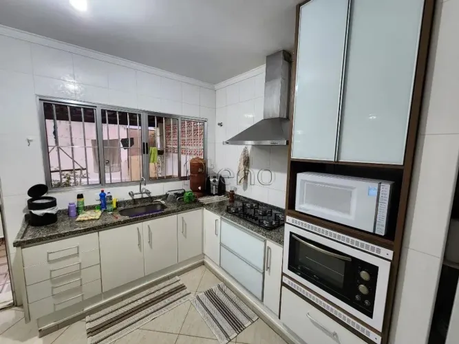 Casa à venda com 3 quartos no Jardim Conceição, Campinas