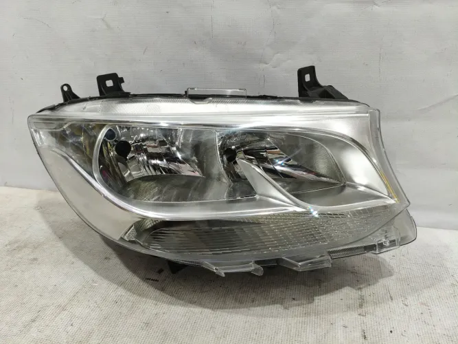Farol Direito Mercedes-bens Sprinter 2019 2020 2021 2022 2023 2024 2025