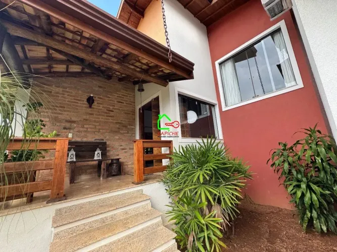 Casa em condomínio - 4 quartos, 4 suítes, 2 salas, 5 banheiros, 5 vagas - Vinhedo-SP, Caix