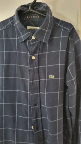 Vendo camisa social Lacoste Infantil 