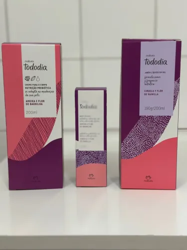 Kit Natura Tododia Ameixa e Flor de Baunilha