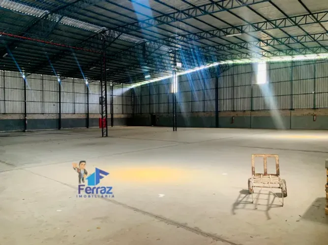 Galpão 1.500m² com Habiti-se leia