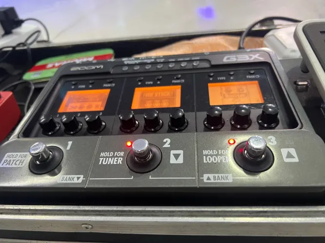 Pedaleira Zoom G3X