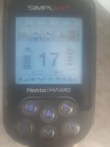 Detector de Metais Nokta Makro Simplex+