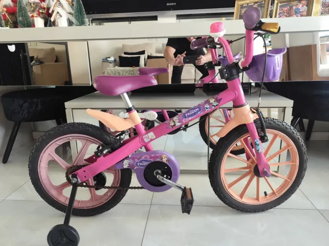 Bicicleta Frozen aro 16 roxa