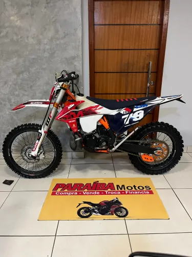 Ktm six days 2023 