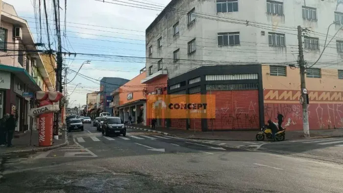 Salão para alugar, 907 m² por R$ 11.824,42/mês - Centro - Ferraz de Vasconcelos/SP