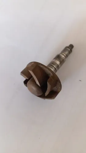 Eixo bomba d água dt200r