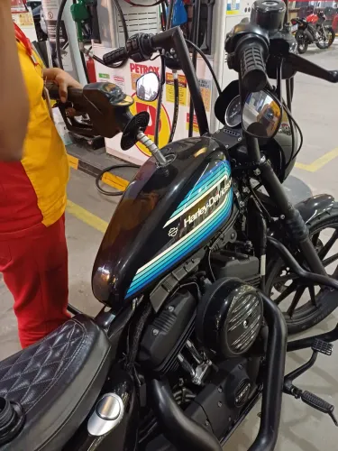 Moto Sportster Iron 1200