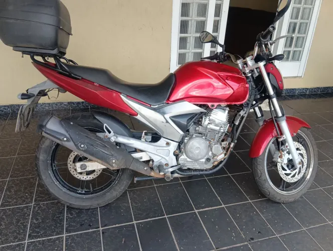 Fazer 250 pela metade da fipe