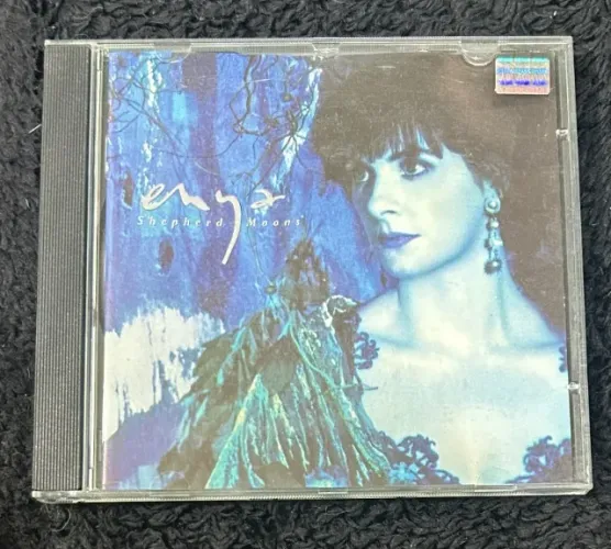 CD ENYA SHEPERD MOON