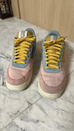 TÊNIS NIKE AIR FORCE SUN CLUB