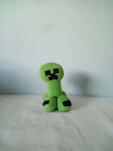Chaveiro creeper de pelúcia do Minecraft