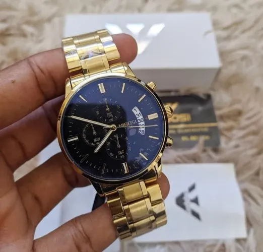 Relógio Nibosi Dourado com Cronógrafo - Elegância e Precisão
