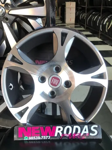 Jogo de Rodas de liga leve Fiat aro 15 semi-novas