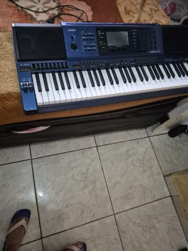 Teclado Casio mzx500 