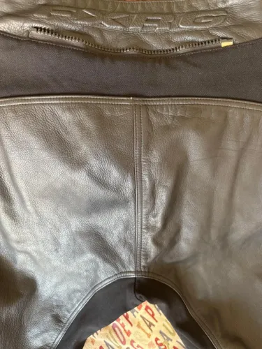 Calça couro Harley Davidson