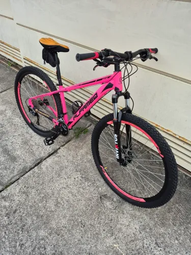 Bicicleta Alfameq novinha, pouquíssimo usada