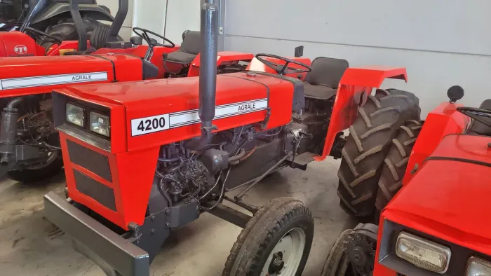 Trator Agrale 4200