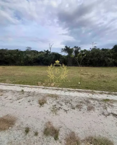 Lote com 315m² em condominio à venda por R$ 78.840,00 - Itatiquara - Araruama/RJ