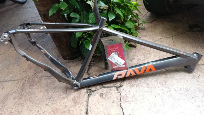Quadro boost rava completo tam.17 novo nunca usado 