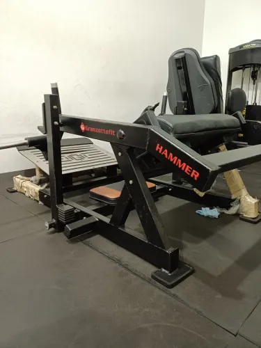 Vendo aparelho Elevação pélvica ..