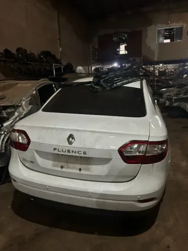 sucata Renault fluence 2012