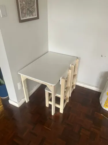 Mesa retangular para crianças até 8anos