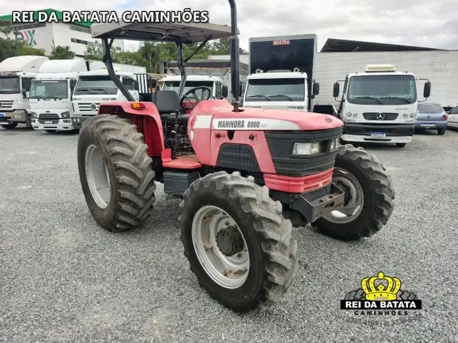 Trator Mahindra 8000 4WD Turbo 4X4 