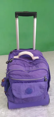 Mochila de Rodinha KIPLING