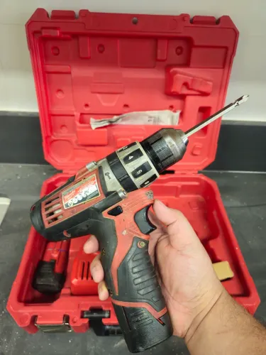 Parafusadeira Milwaukee