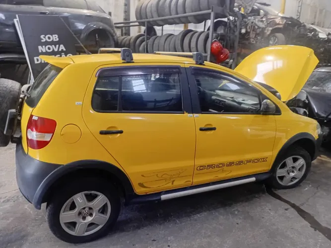 Sucata CrossFox 1.6 2010 para retirar pecas 