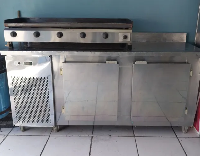 Balcao refrigerado industrial de aço inox + Chapa profissional marchesoni