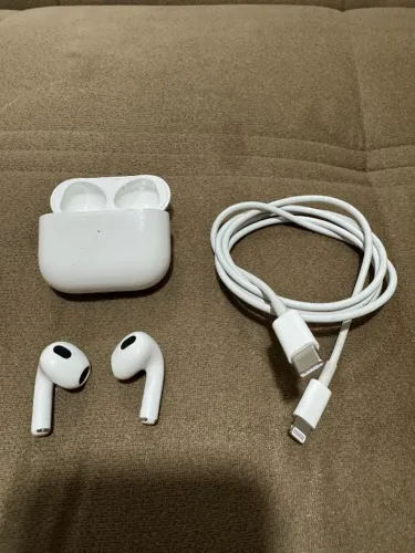 AirPods 3ª geração - só funciona o lado direito