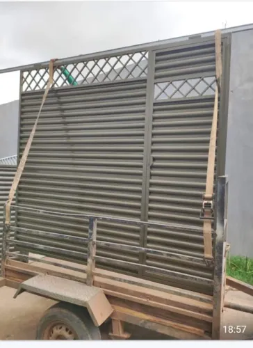 Portão galvanizado