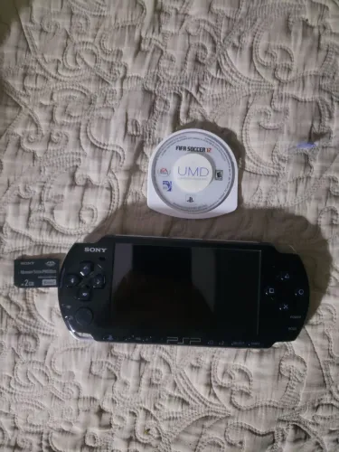 PSP 3001usado com UMD e memory disk original