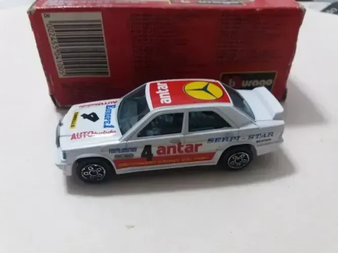 Miniatura Burago - Bburago Mercedes - Benz 190 E - 1/43